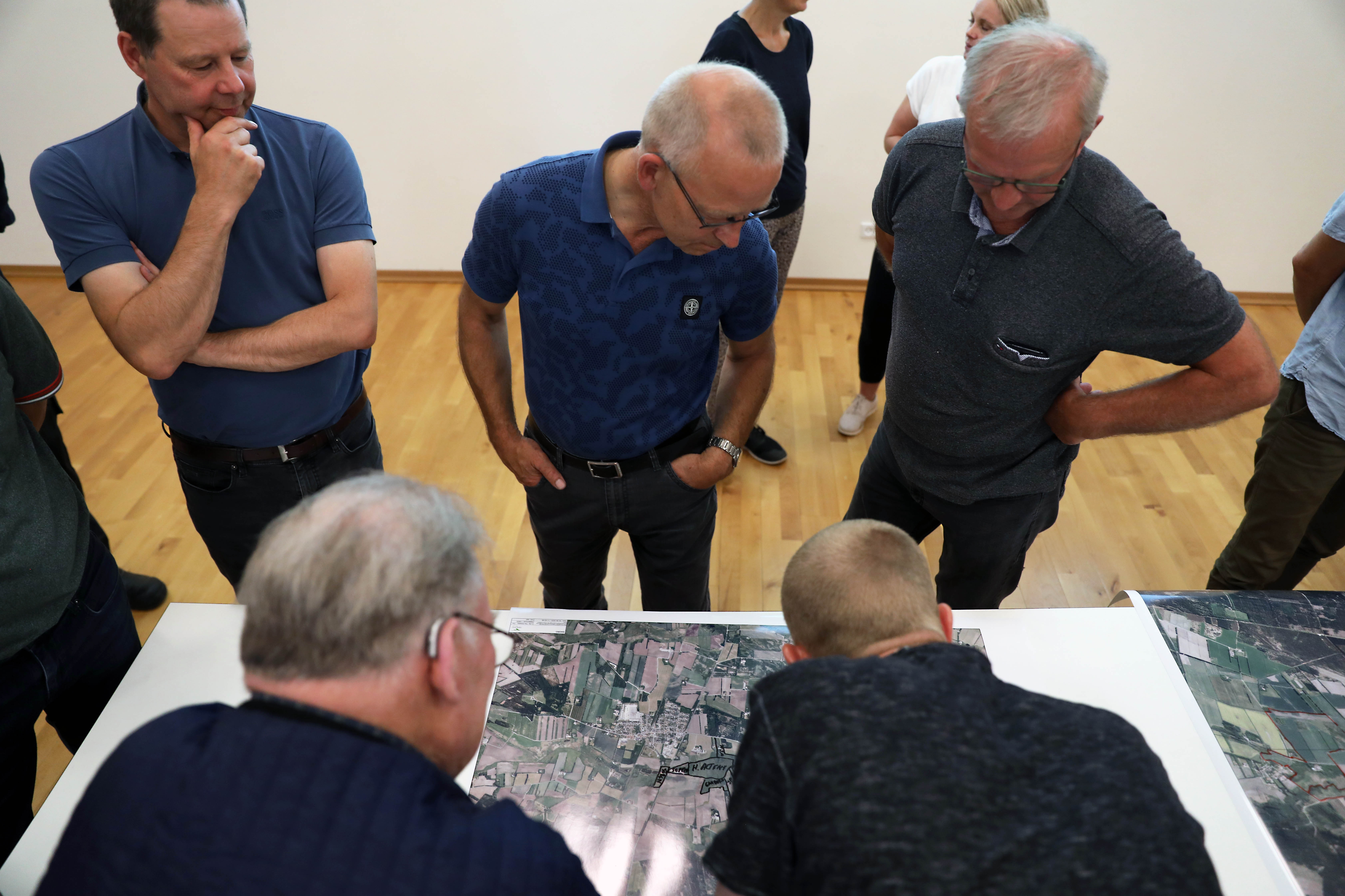 Stor interesse for  jordfordeling ved Tim Å