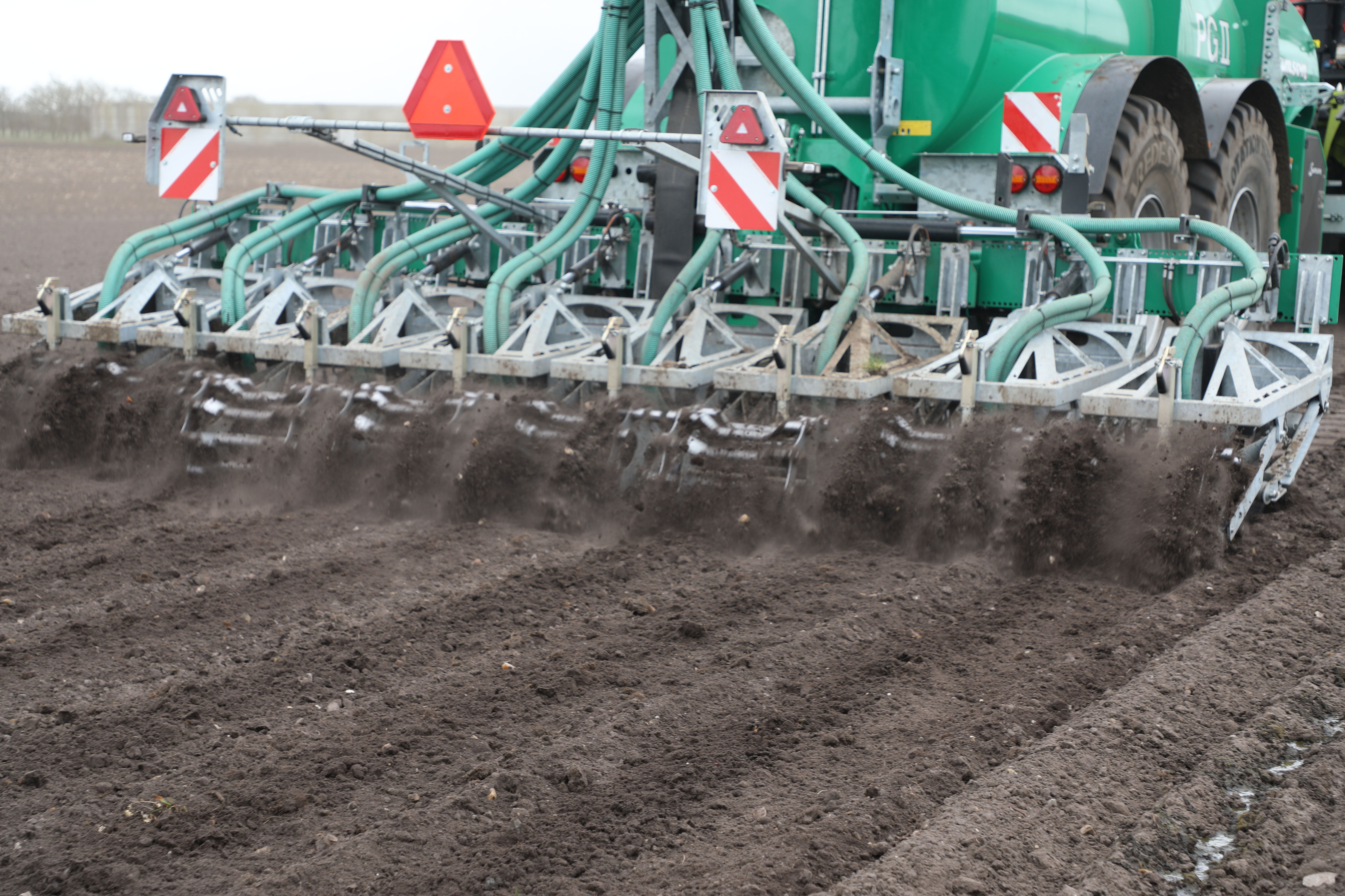 Der er udfordringer - men nyudviklet gyllenedfælder virker