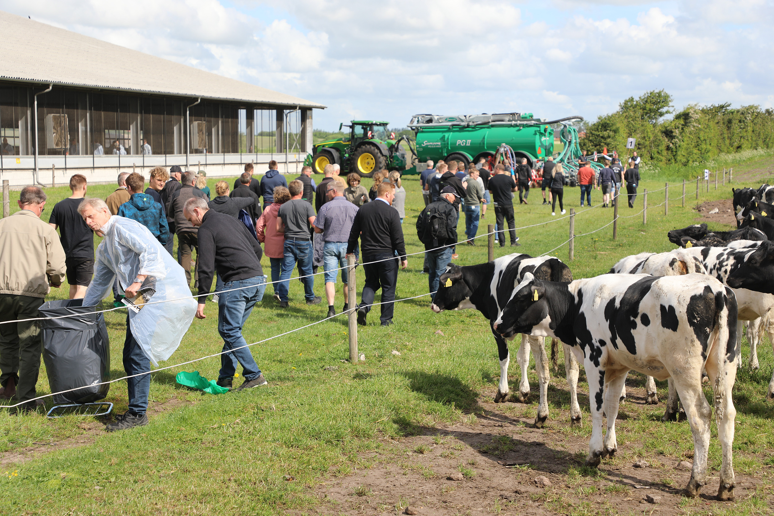 Grovfoderekskursionen: SAGRO bidrog med viden om foderproduktion og fodring