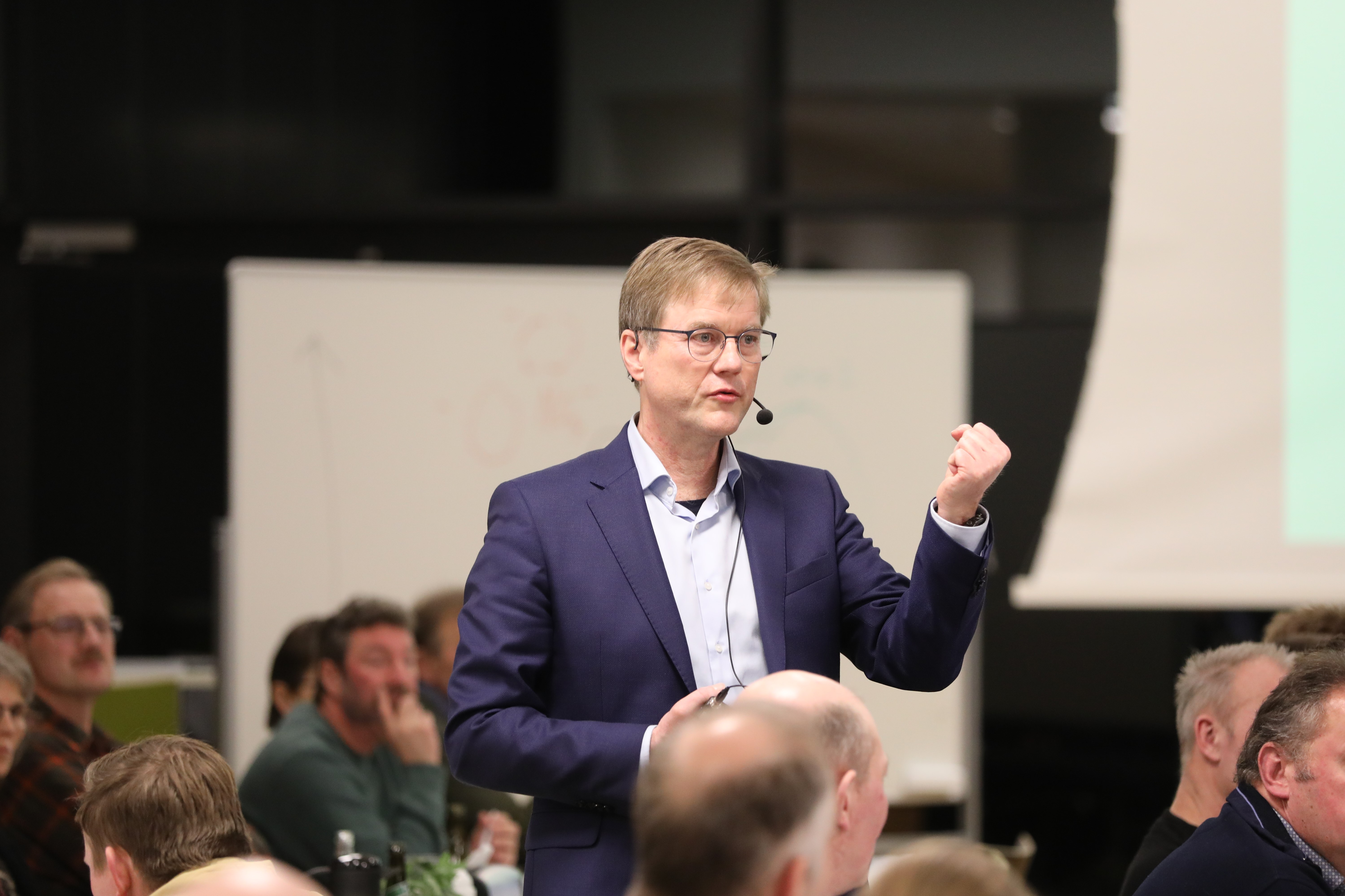 CO2-afgift: Skal du sprinte 100 meter? Så lad os lige save et af dine ben af først