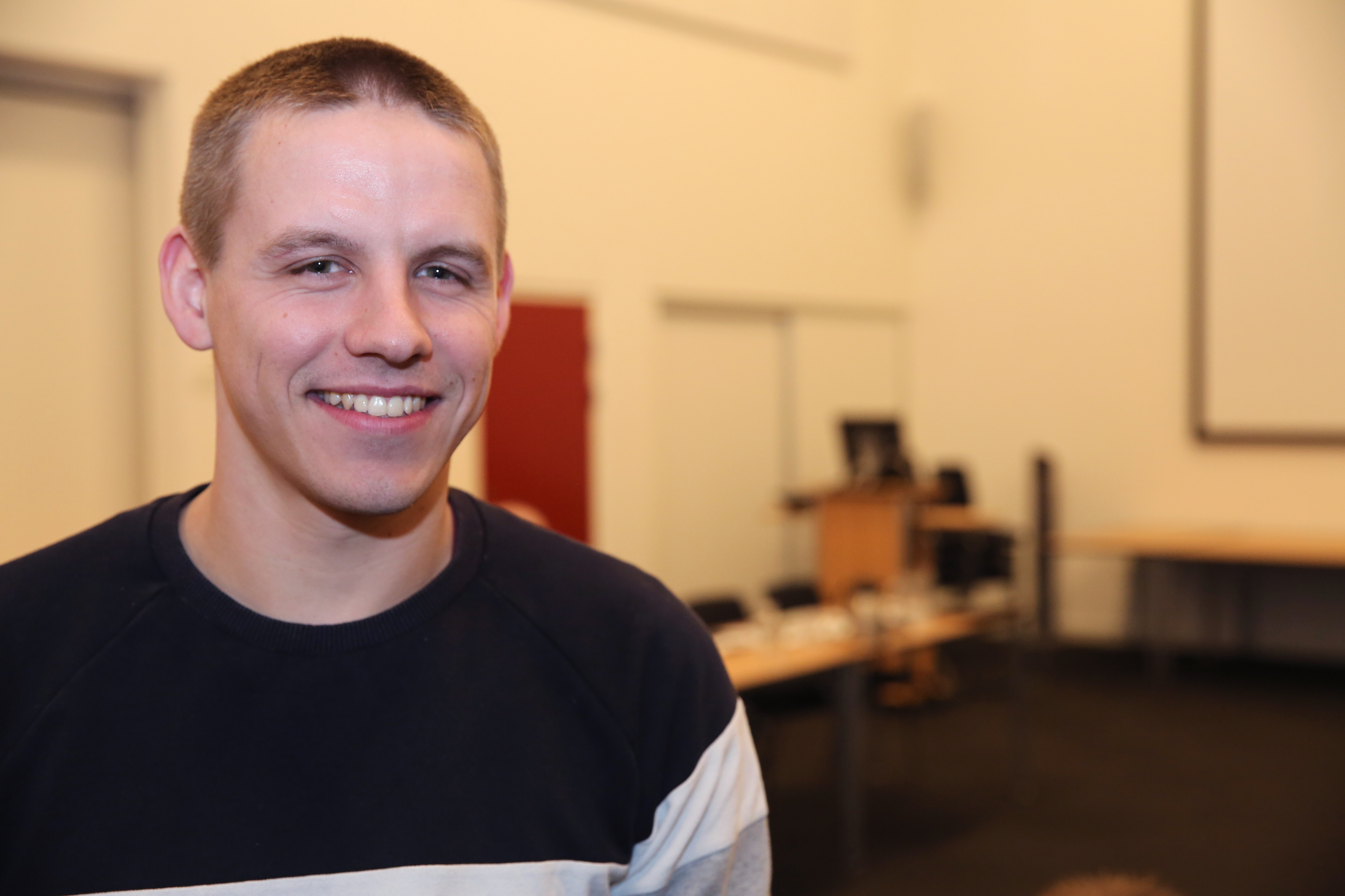 Esben Olesen, Spjald