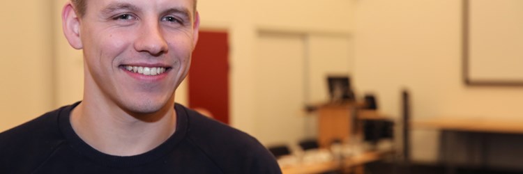 Esben Olesen, Spjald